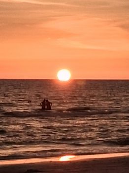 Sunset over the Bay of Mexico Sunset over the Bay of Mexico